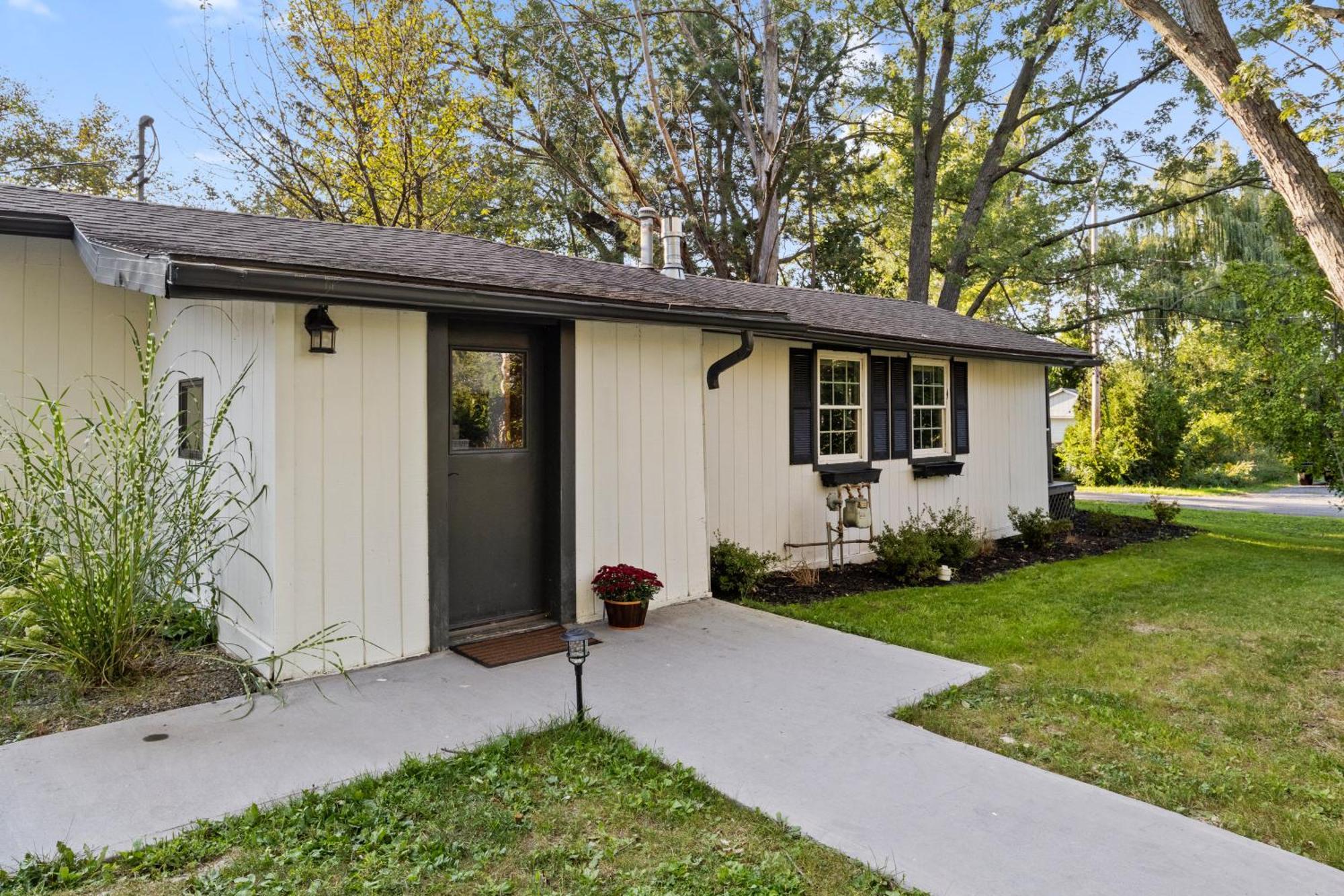 Cozy Home W/ King Bed & Lake Access Canandaigua Eksteriør bilde