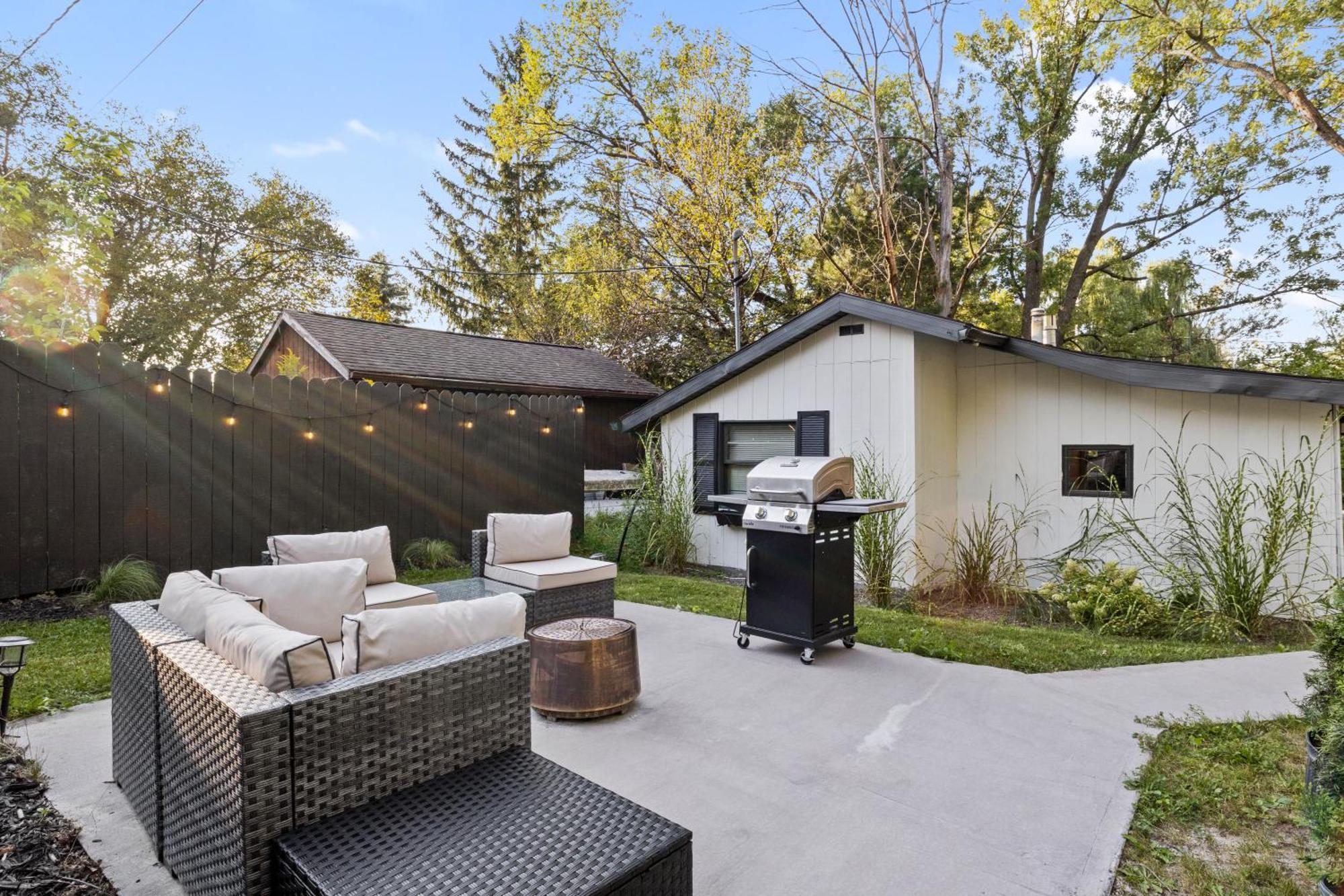 Cozy Home W/ King Bed & Lake Access Canandaigua Eksteriør bilde